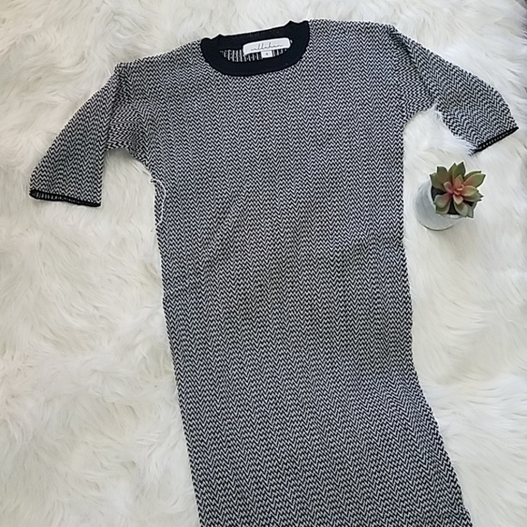 Gray Striped 3/4 Sleeve Sweater Dress - Picture 4 of 8